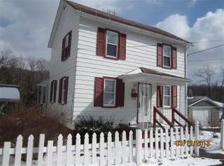 97 Cherry St, Cresson, PA 16630