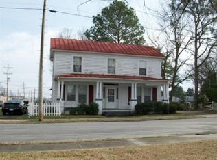 229 N Pierce St, Washington, NC 27889