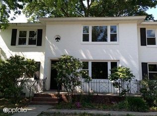 1530 W Little Creek Rd, Norfolk, VA 23505