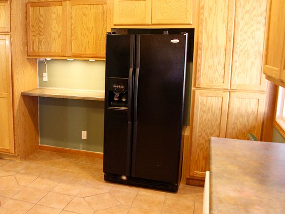 3rd image of 334 Highland Dr