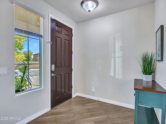 3rd image of 22630 N CANDLELIGHT Court