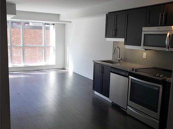 2nd image of 400 Adelaide St E Unit 211