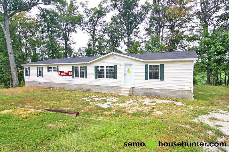 1st image of 180 Starry Ln