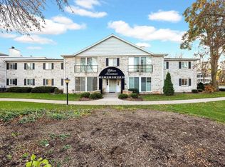 1517 Golf View Rd UNIT D, Madison, WI 53704