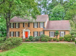 1856 Stapleton Ct, Dunwoody, GA 30338