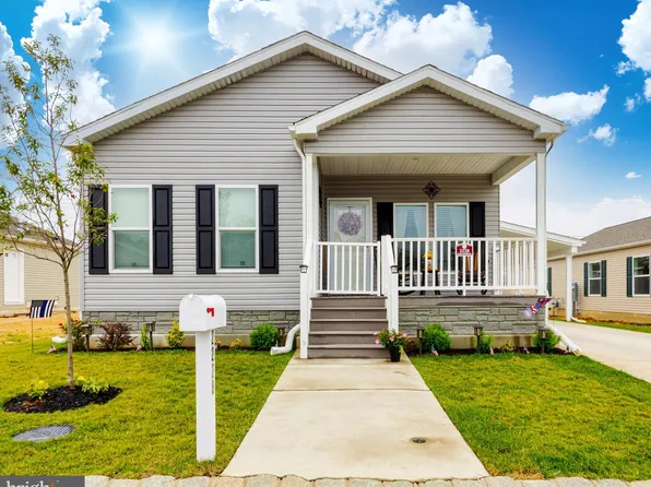 2228 Gloucester Ct, Williamstown, NJ 08094