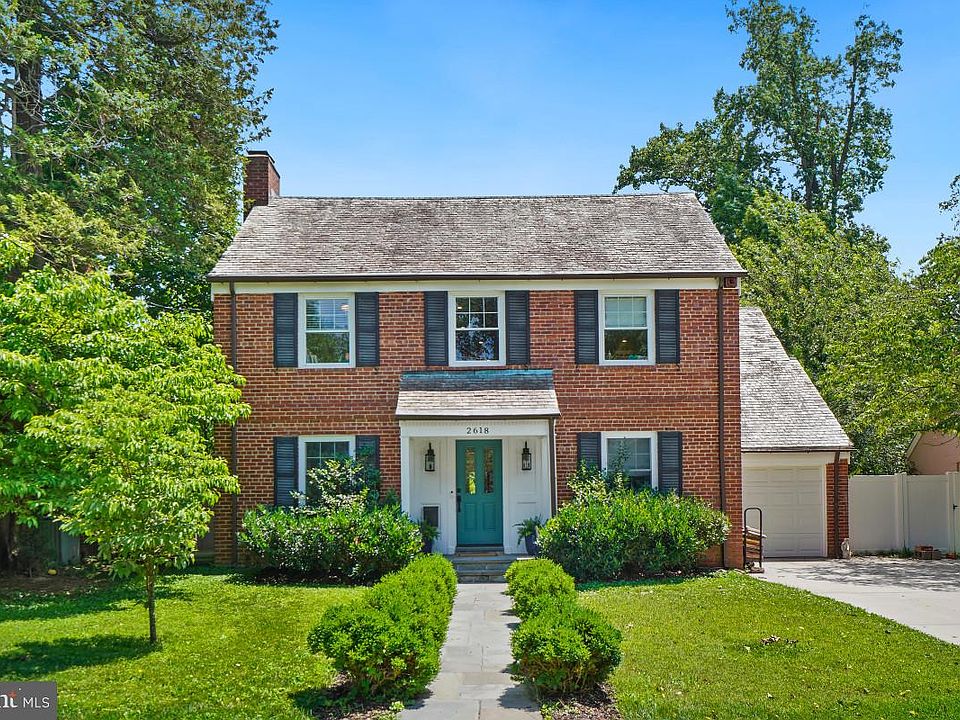 1st image of 2618 Colston Dr
