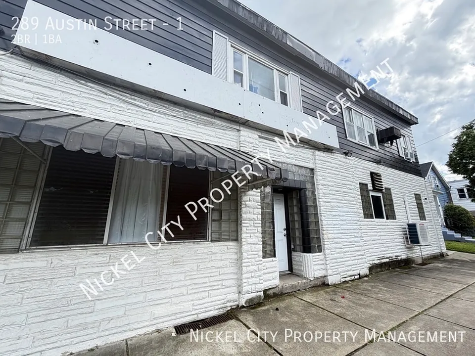 289 Austin St #1
