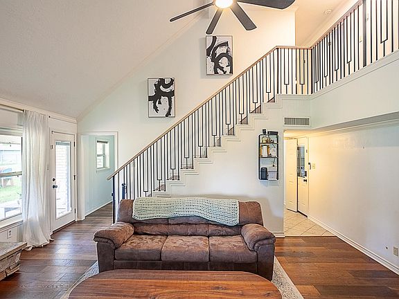 4th image of 15330 Dale Dell Rd