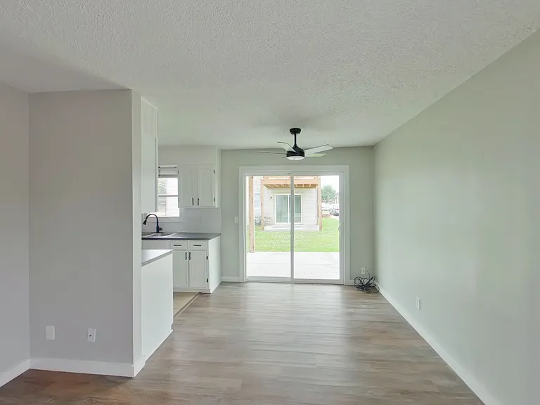 254 N Acadia Ave #2 — Photo 3