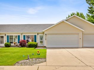 4768 10th Ave S, Fargo, ND 58103