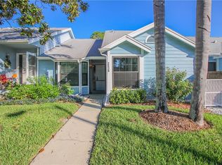 2530 Bentley Dr, Palm Harbor, FL 34684