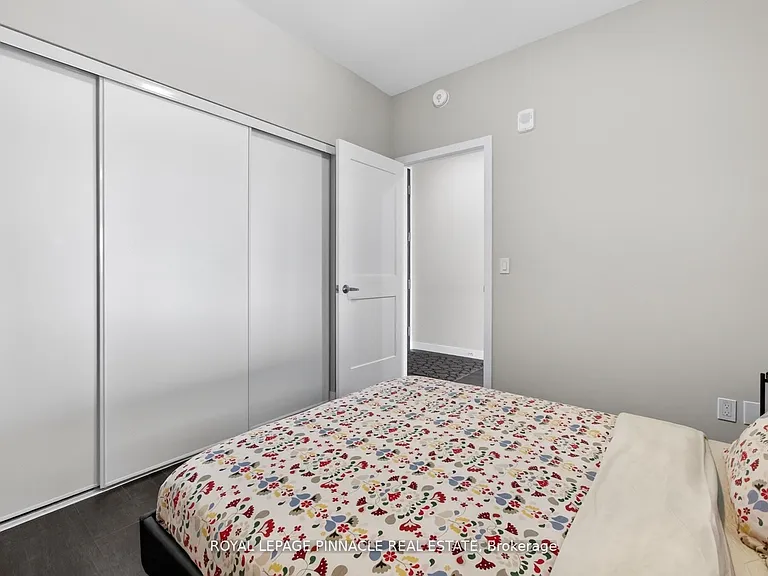 15 Queen St S #2303 — Photo 25