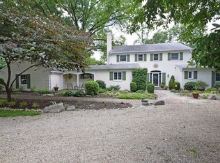 2627 Fair Oaks Ln, Cincinnati, OH 45237