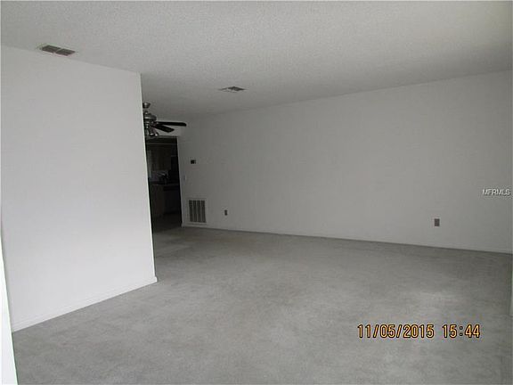 3rd image of 546 Geraldine Dr
