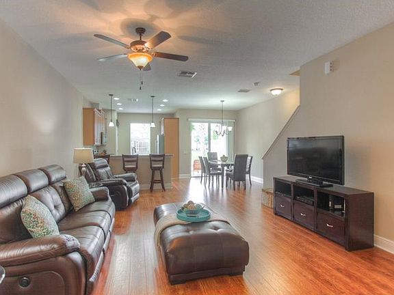 5th image of 12531 Streamdale Dr