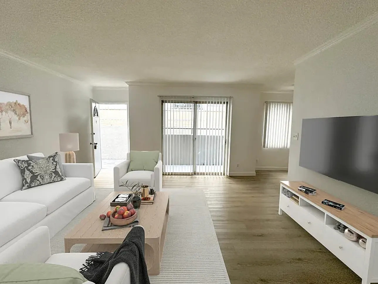2 bed, 1000 sqft, $2,695 — Photo 1