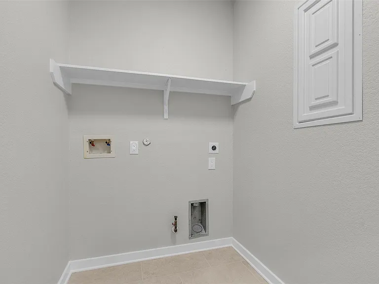 1510 Bella Garden Ct — Photo 18