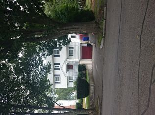 65 Dale St, Brookline, MA 02467