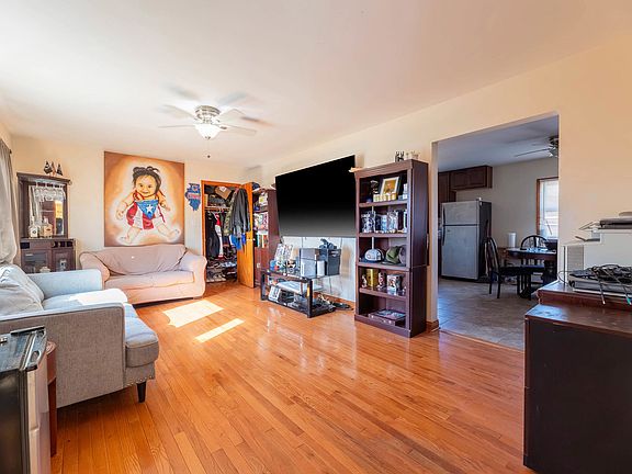 2nd image of 4423 Eberly Ave