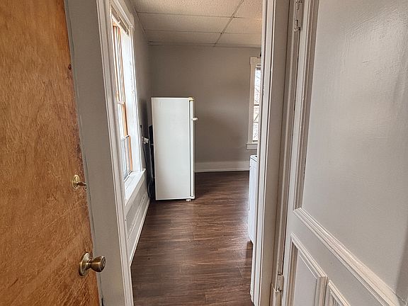 3rd image of 306 E Houghton Ave #2R