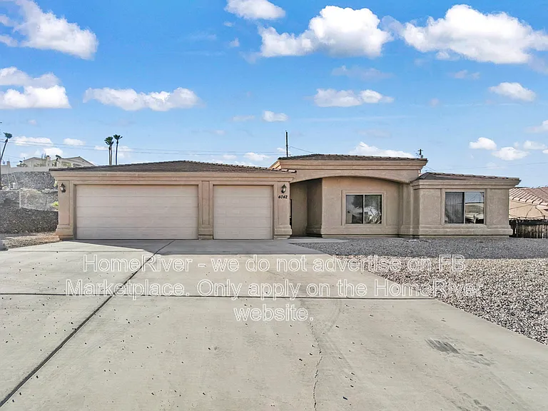 4042 Columbia Dr — Photo 19