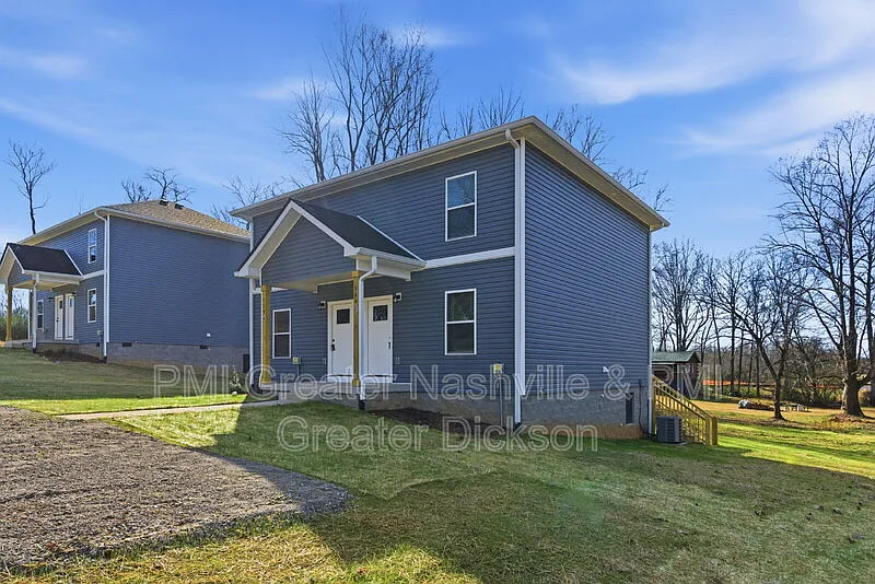 Building Photo - 118 Saw Mill Rd #B