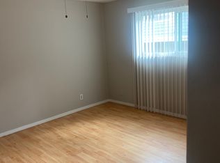 16323 Cornuta Ave #11, Bellflower, CA 90706