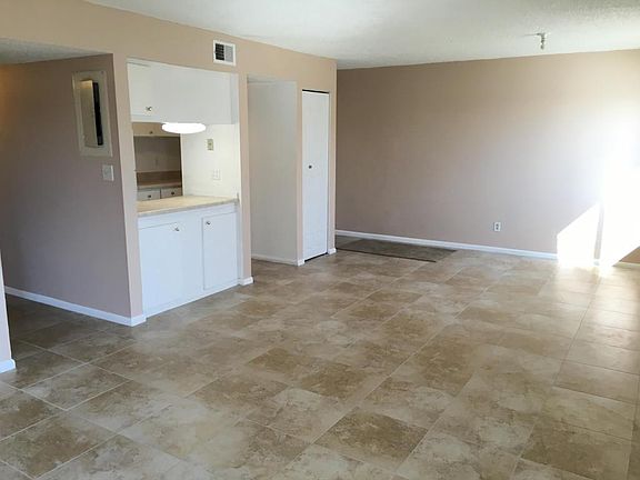 4th image of 308 Miracle Strip Pkwy SW Unit 30D