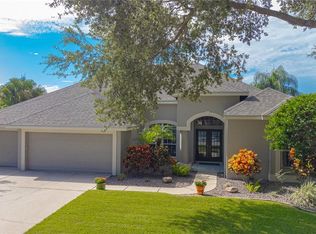 4662 Aylesford Dr, Palm Harbor, FL 34685