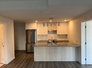 1152 Johnson St #207, Victoria, BC V8V3N8