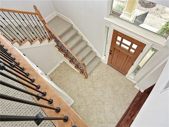 5th image of 3808 Hermalinda St