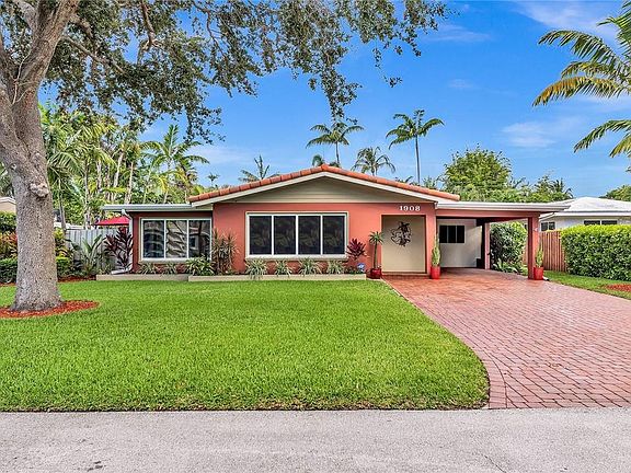 3rd image of 1908 Coral Gardens Drive