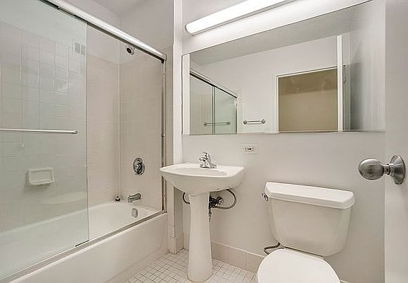 5th image of 345 E 64th St APT 9E