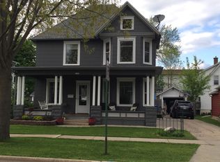 7306 Hubbard Ave, Middleton, WI 53562