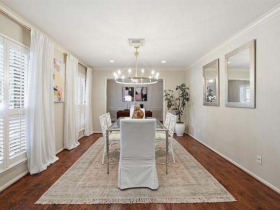 5th image of 12318 Perthshire Rd