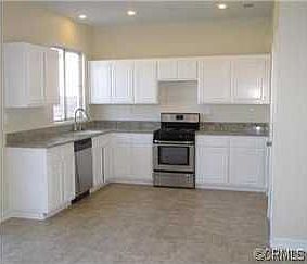 3rd image of 28398 Belleterre Ave