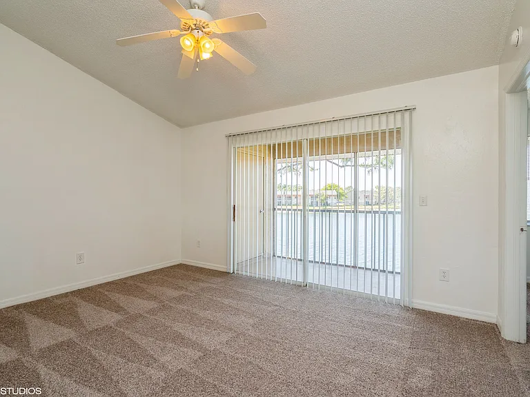 Audubon Cove — Photo 36