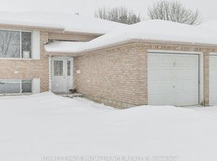 8 Gilmour Ct, Quinte West, ON K8V6V6