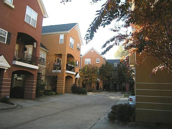 Hawthorne Court Complex, Elizabeth Neighborhood