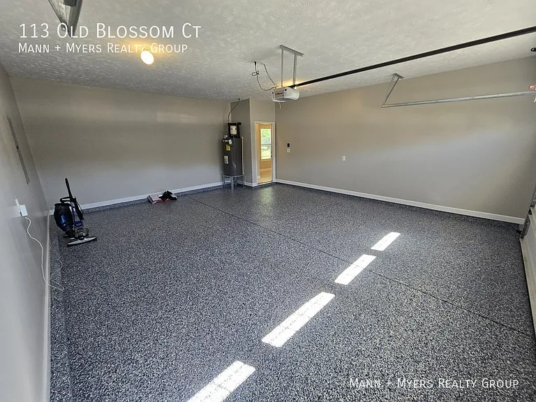 113 Old Blossom Ct — Photo 41