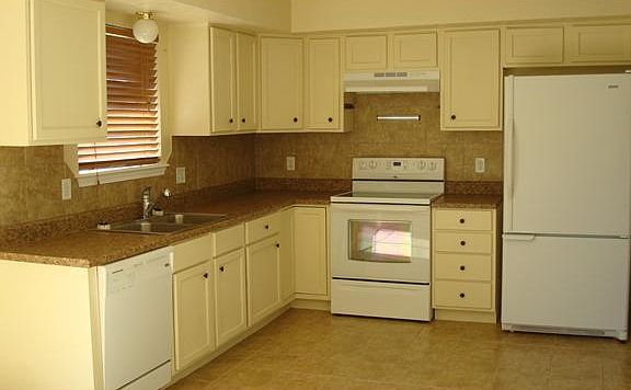 5th image of 518 Van Buren Ave NW