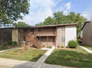 89 Peachtree Ln, Fairview Heights, IL 62208