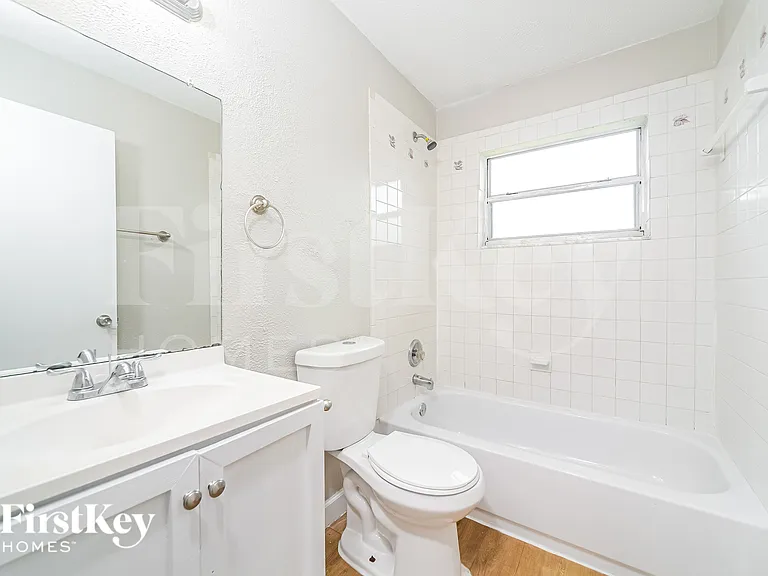 1836 Columbine Dr — Photo 13