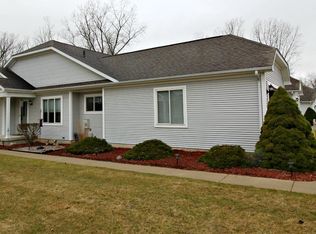 245 Aberdeen Ct, Flushing, MI 48433