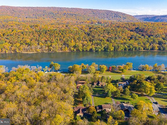 5th image of 509 River Cliff Dr