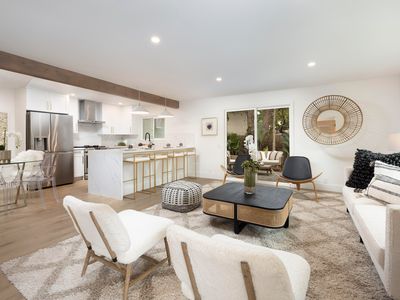 373 Northgate Dr APT A, Goleta, CA, 93117