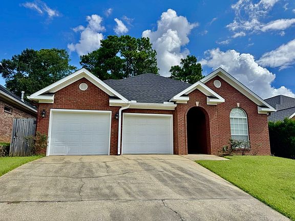 2nd image of 5544 Fairfield Pl