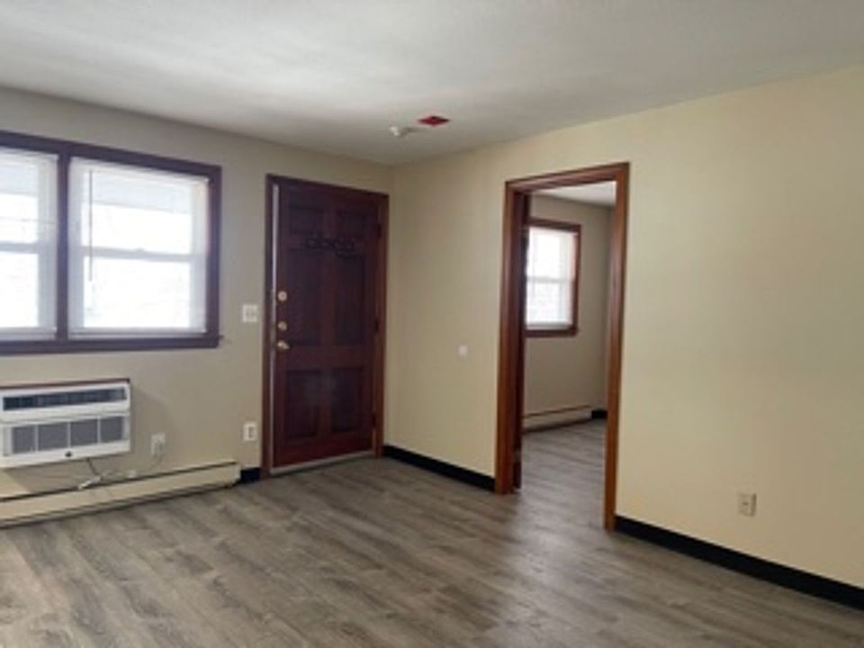 438 Springfield Lantern Court Apartments 438 Springfield St Agawam MA