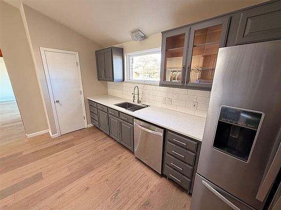 3rd image of 3414 Winged Foot Ct #3414